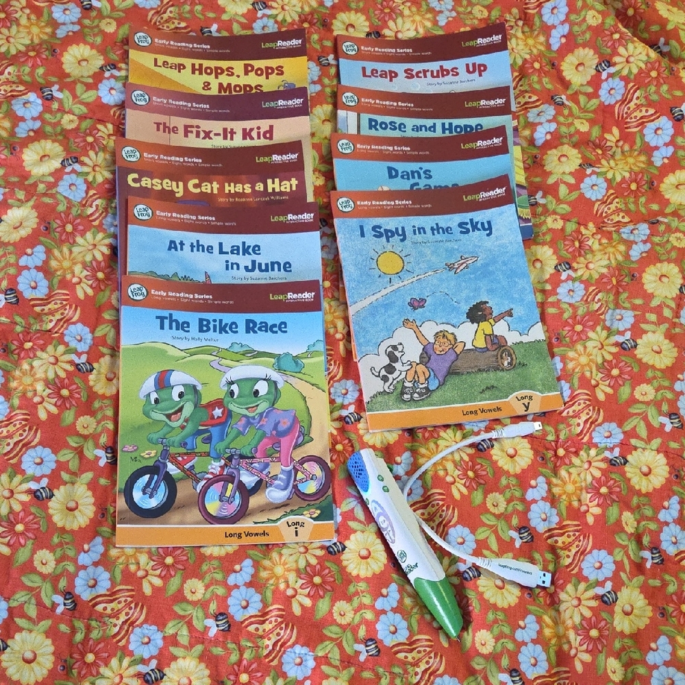 LeapReader Early Reading Book Set with Reader Pen
